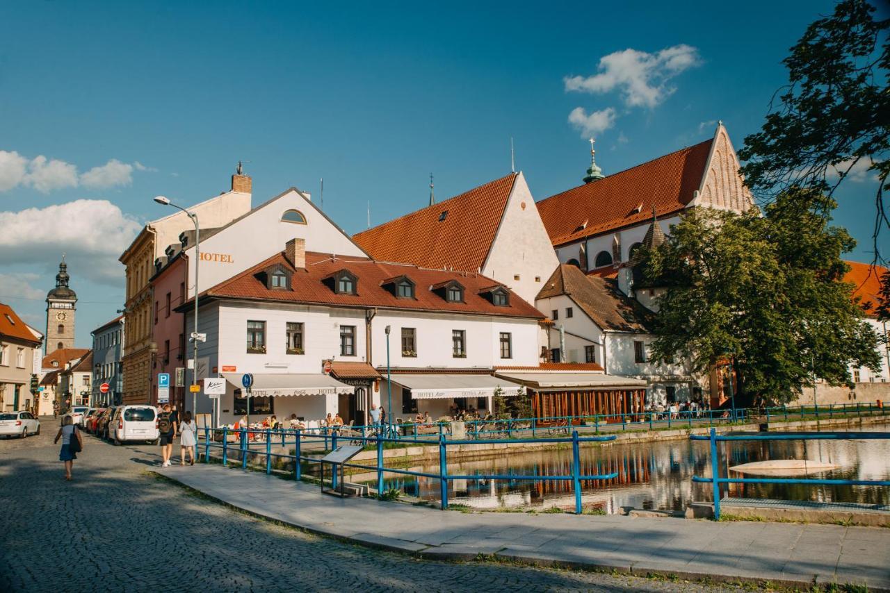Hotel Klika Ceske Budejovice Ngoại thất bức ảnh