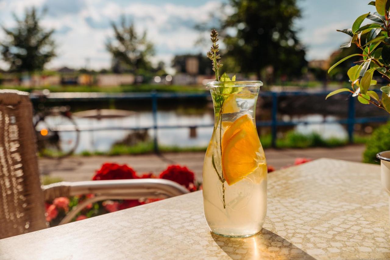 Hotel Klika Ceske Budejovice Ngoại thất bức ảnh