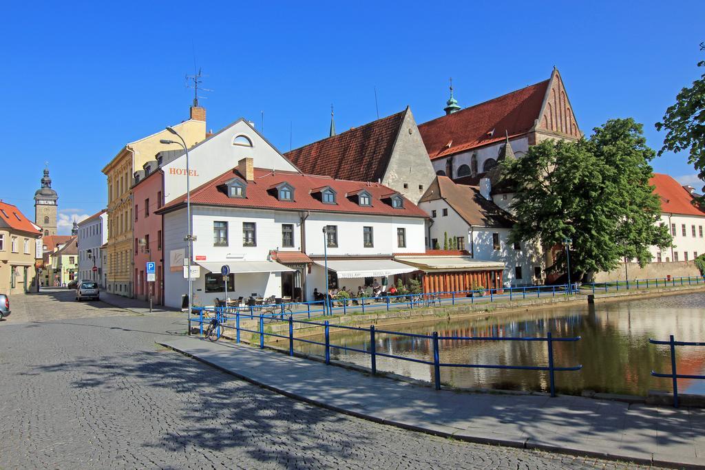 Hotel Klika Ceske Budejovice Ngoại thất bức ảnh