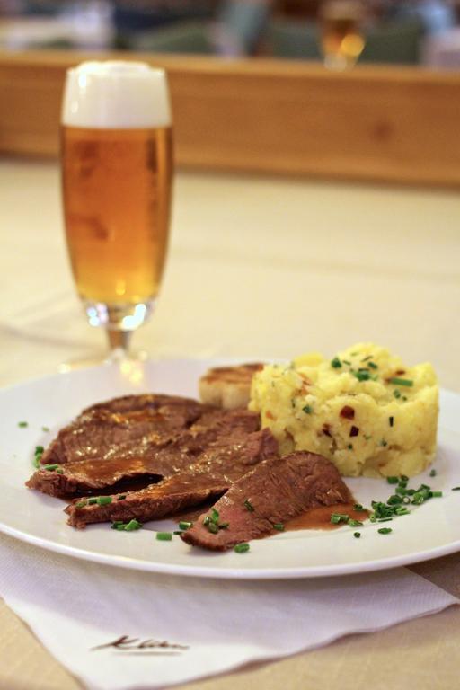 Hotel Klika Ceske Budejovice Ngoại thất bức ảnh