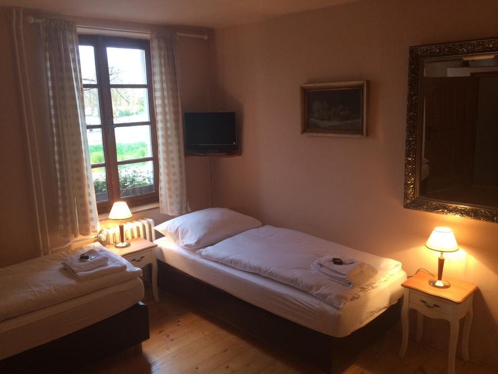 Hotel Klika Ceske Budejovice Ngoại thất bức ảnh